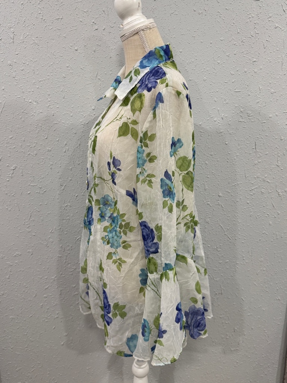 Dress Barn White Sheer‎ Floral Button-Up Blouse Flare Sleeves Size XL Y2K - Picture 5 of 8